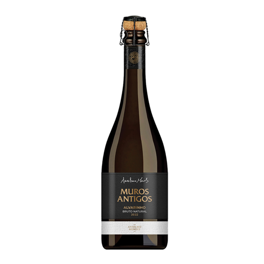 Anselmo Mendes Muros Antigos Alvarinho Bruto Natural 2022